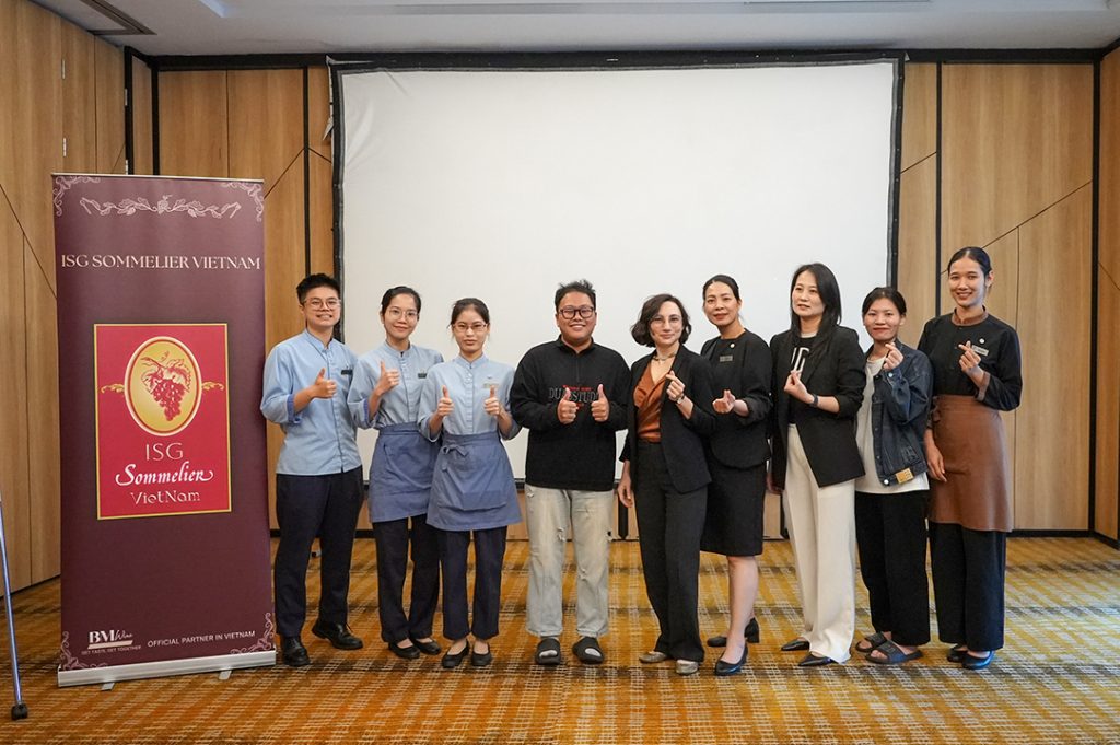 Vì sao khóa học rượu vang & Sommelier của ISG là thực chiến nhất?